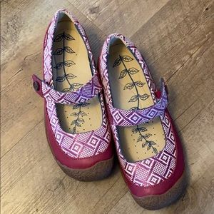 Keen Harvest Mary Janes- -New!